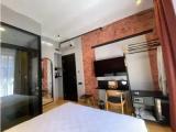 Standard Double room with street view