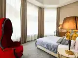 Suite with balcony and with view