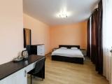 Standard Quadruple room with city view