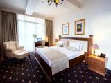 Deluxe room with balcony and with city view
