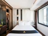 Superior Double room with balcony and with city view