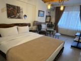 Standard Double room with view