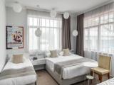 Standard Triple room with balcony