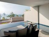Partial Ocean Twin Pool Suite with balcony