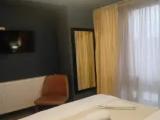 Economy room with city view