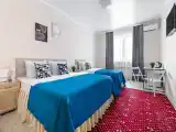 2 Bedrooms Polulux with city view
