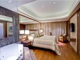Executive Double Suite with city view