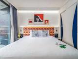 Premier Double room with balcony and with city view