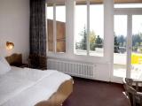 2 Bedrooms Standard Family room with balcony