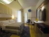 Superior Double room with balcony and with partial sea view