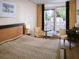 Standard Double room with pool view