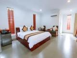 Deluxe Double room with balcony and with garden view