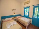 Standard Double room with partial sea view