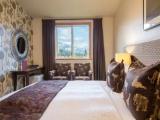 Premier room