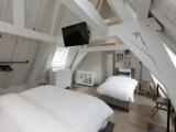 1 Bedroom Standard Quadruple Family room with city view