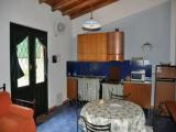 2 Bedrooms Family Cottage with garden view
