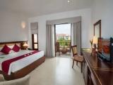 Deluxe room with ocean view