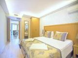 Deluxe Suite with balcony