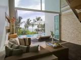 Loft with ocean view