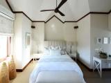 2 Bedrooms Villa