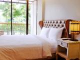 Premier room