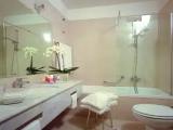 Superior Double room with balcony and with partial view