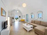 2 Bedrooms Family Cottage with garden view