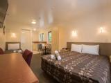 2 Bedrooms Standard Family room
