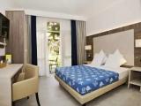 2 Bedrooms Standard Family room