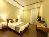Superior Double room with balcony and with partial sea view