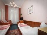 Economy Triple room