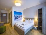 Standard Twin room with balcony