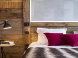 Standard room with mountain view
