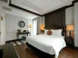 Suite with balcony and with city view