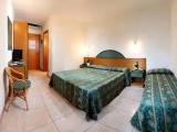 Basic Triple room