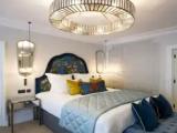 Premier room