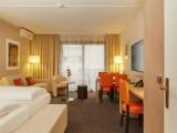 Superior Double room with partial view