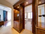 Suite with balcony and with mountain view