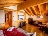 Junior Suite with balcony and with mountain view