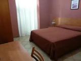 Standard Triple room with city view