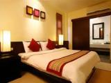 Standard room with balcony and with garden view