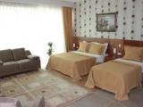 Standard Triple room with sea view