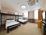 4 Bedrooms Standard Family room