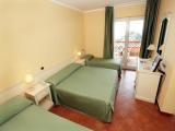 Standard Quadruple room with sea view
