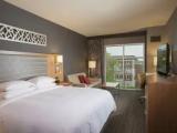 Standard Double room with city view