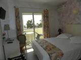 Standard Double room with partial sea view