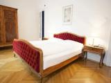 Quintuple Family Suite