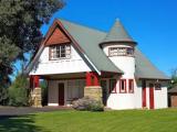3 Bedrooms Cottage