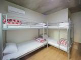 Bed in Dorm