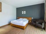 2 Bedrooms Villa